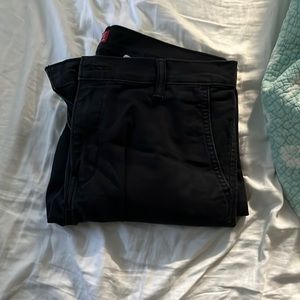 Levis pants size 33